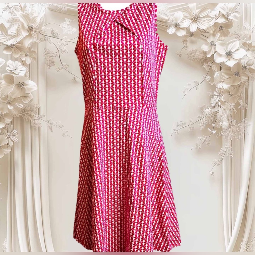 NWT New York & Company fit & flare sleeveless pink& white patterned midi dress.